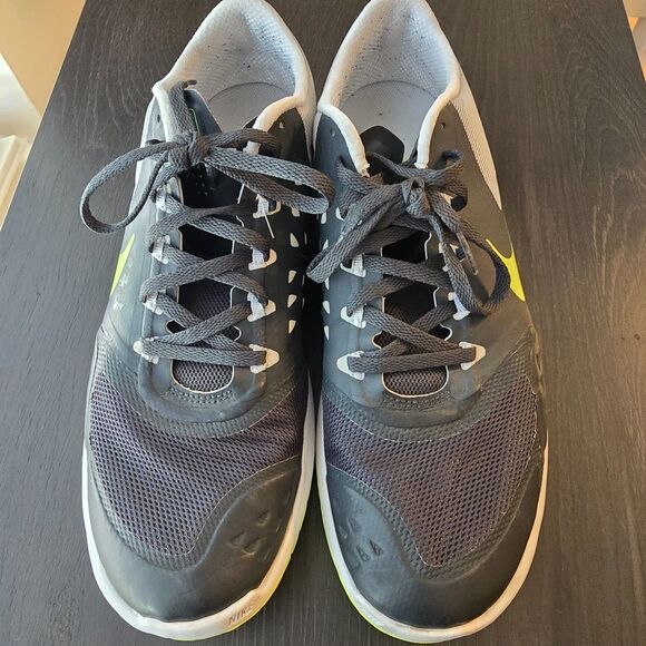 Nike FS Lite Trainer 2 Gray Running Training Jogging Shoes Sneakers Men Size 9 - Picture 2 of 7